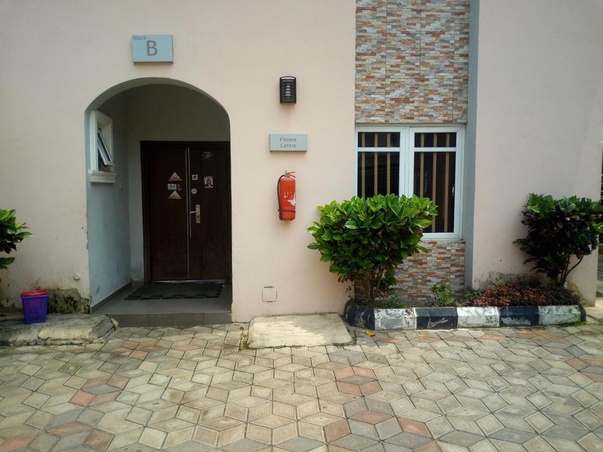 Bayse One Place, Jericho Hotel Ibadan Exterior photo